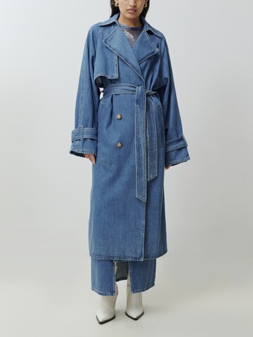 EDITED Between-Seasons Coat 'Belen' in Blue: front