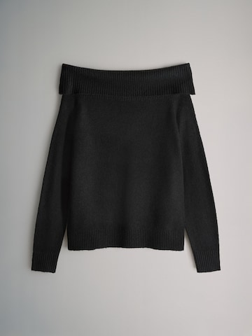 The Set Sweater in Red