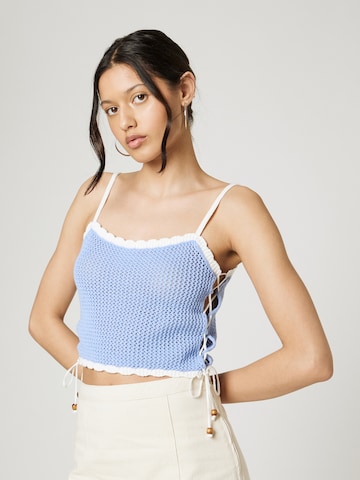 Tops en tricot 'Tan' florence by mills exclusive for ABOUT YOU en bleu : devant