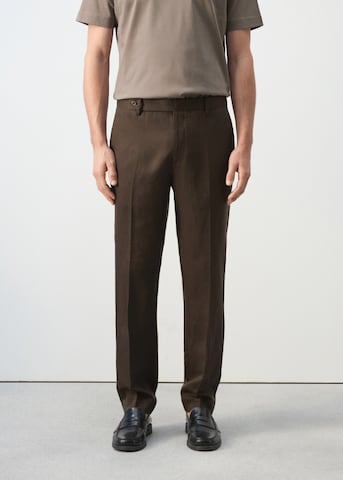 MANGO MAN Slim fit Pleated Pants 'Gonzalo' in Brown: front