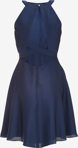 SWING Koktejlové šaty – modrá
