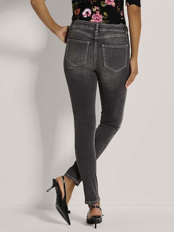 MADELEINE Slimfit Jeans in Grijs