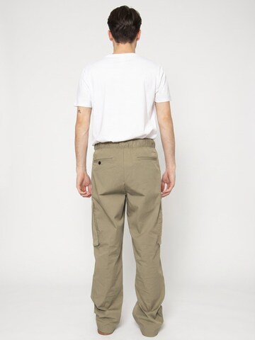 DICKIES Baggy Cargo Pants in Green