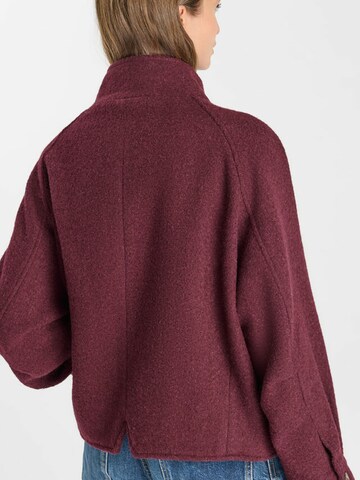 Veste mi-saison 'Zoe' Le Temps Des Cerises en rouge