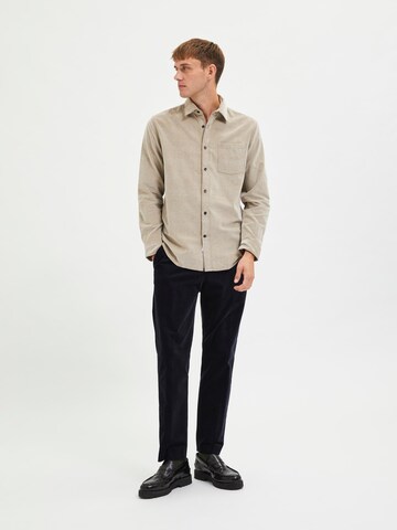 SELECTED HOMME Regular fit Button Up Shirt 'Benjamin' in Brown