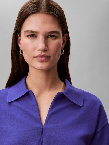 T-shirt Calvin Klein en violet
