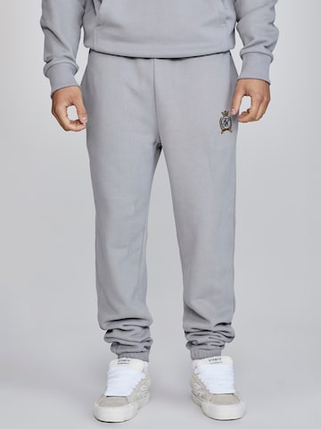Loosefit Pantalon SikSilk en gris : devant