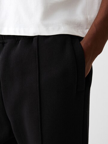 Bershka Loosefit Bukser i sort