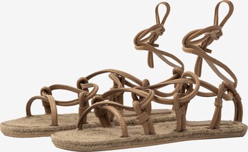 IZIA Sandalen met riem in Beige