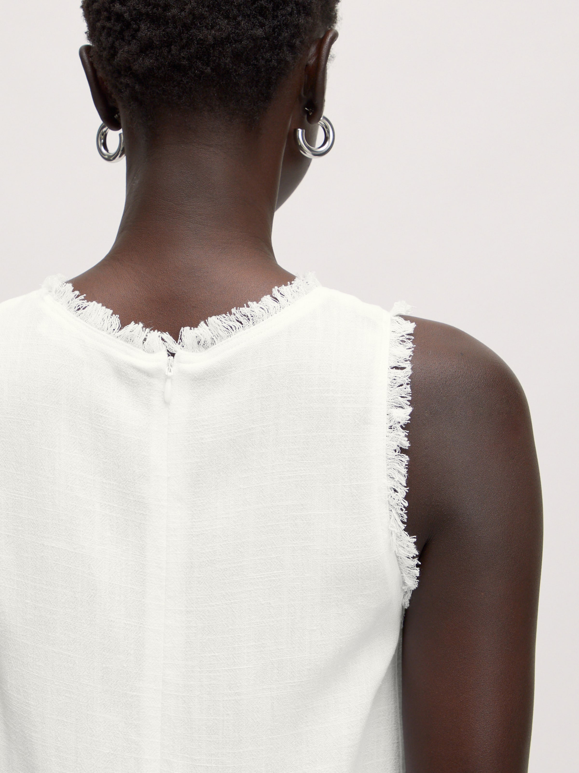 Robe 'Uda'