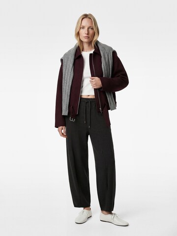Koton Flared Hose in Grau: Vorderseite