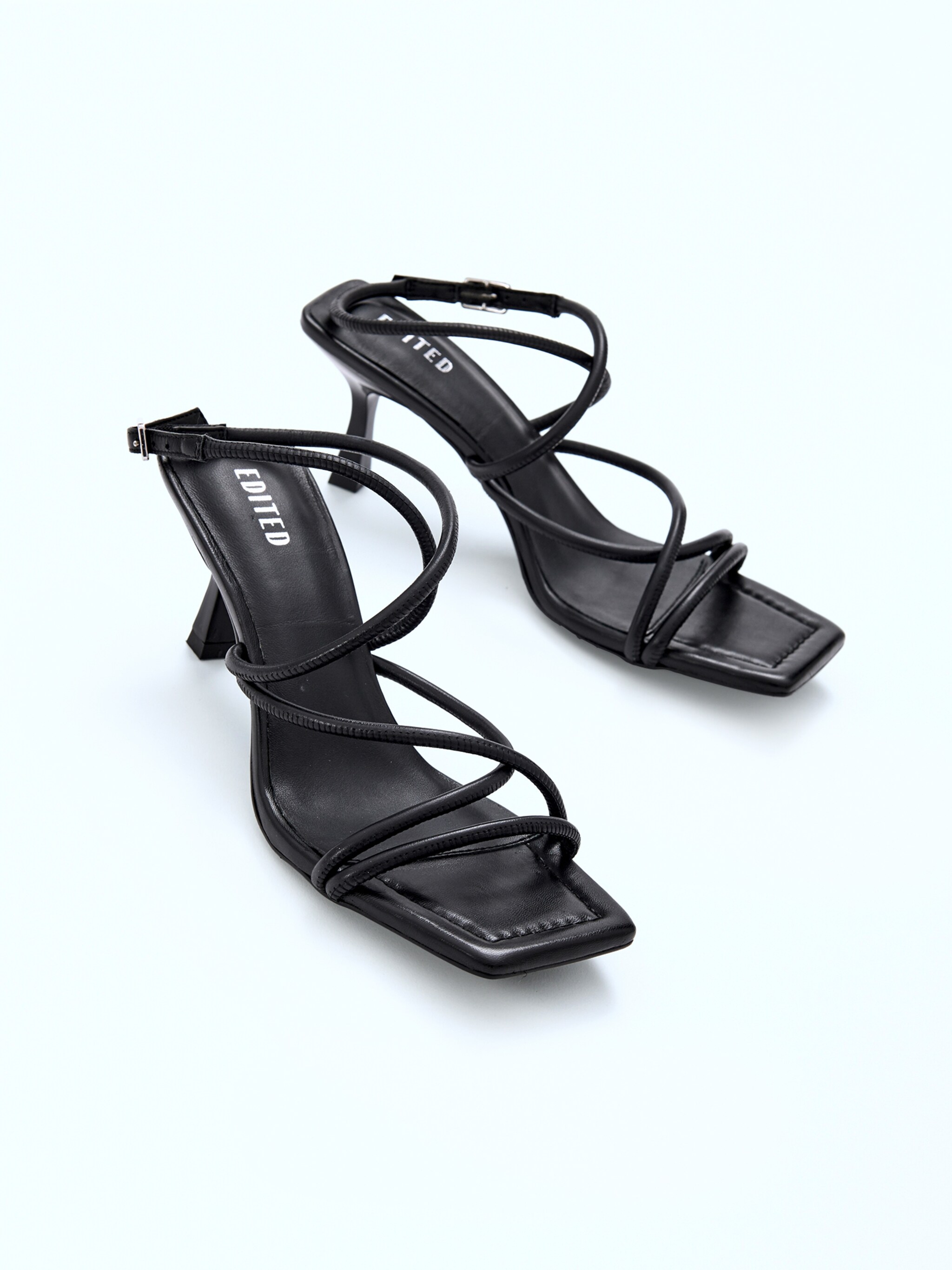EDITED Produkte Sandalen 'Kareene' schwarz