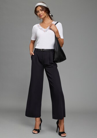LAURA SCOTT Wide leg Pants in Black: front