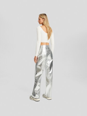 Bershka Normální Kalhoty – stříbrná