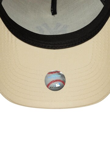 NEW ERA Τζόκεϊ '9FORTY New York Yankees MLB League Essential' σε μπεζ