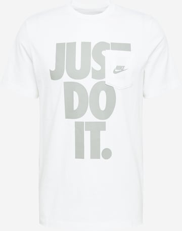 T-Shirt Nike Sportswear en blanc : devant