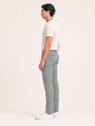 yazubi Slim fit Chino Pants 'Kyle' in Grey