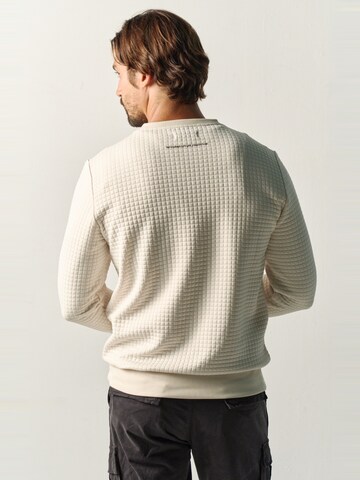 KOROSHI Sweatshirt in Weiß: Rückseite