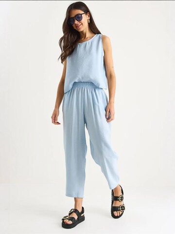 Completo pantalone di Bianco Lucci in blu