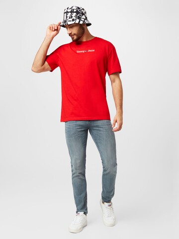 Tommy Jeans Koszulka w kolorze czerwony