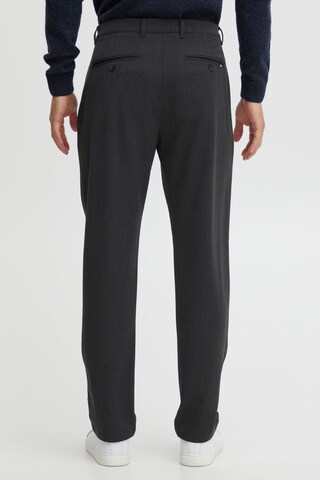 Regular Pantalon chino 'Frederic Liam' !Solid en gris