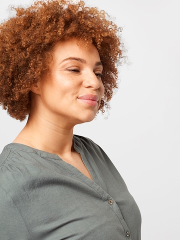 Camicia da donna di Tom Tailor Women + in grigio