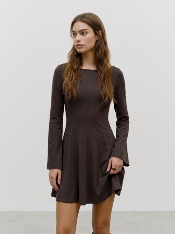 VERO MODA Kjole 'KATH' i brun: forside