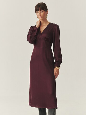 TATUUM Dress in Red: front
