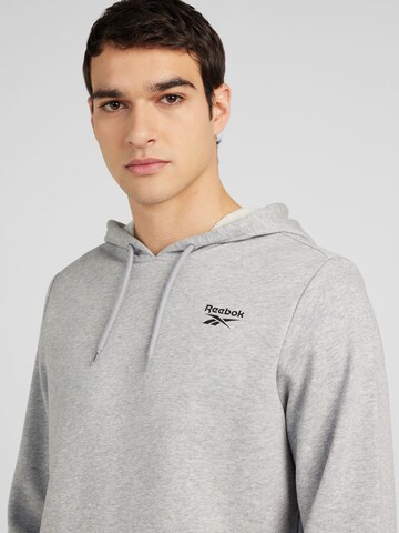 Reebok - Sweatshirt de desporto 'IDENTITY' em cinzento