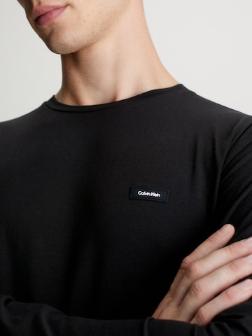 Maglietta di Calvin Klein in nero