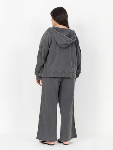 Wasabi Concept Gebreid vest ' WA-AILI ' in Zwart