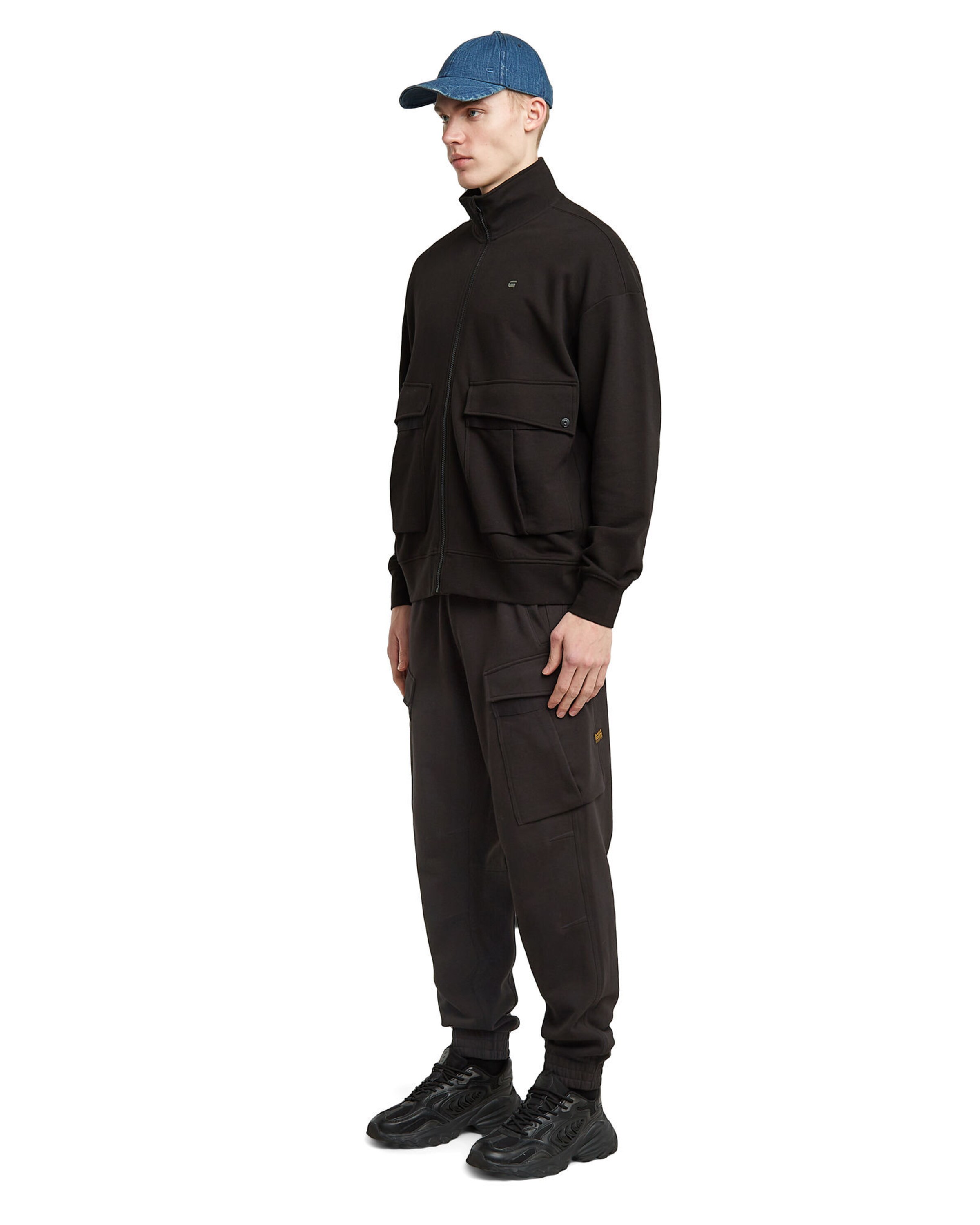G-STAR Tapered Cargohose in Schwarz
