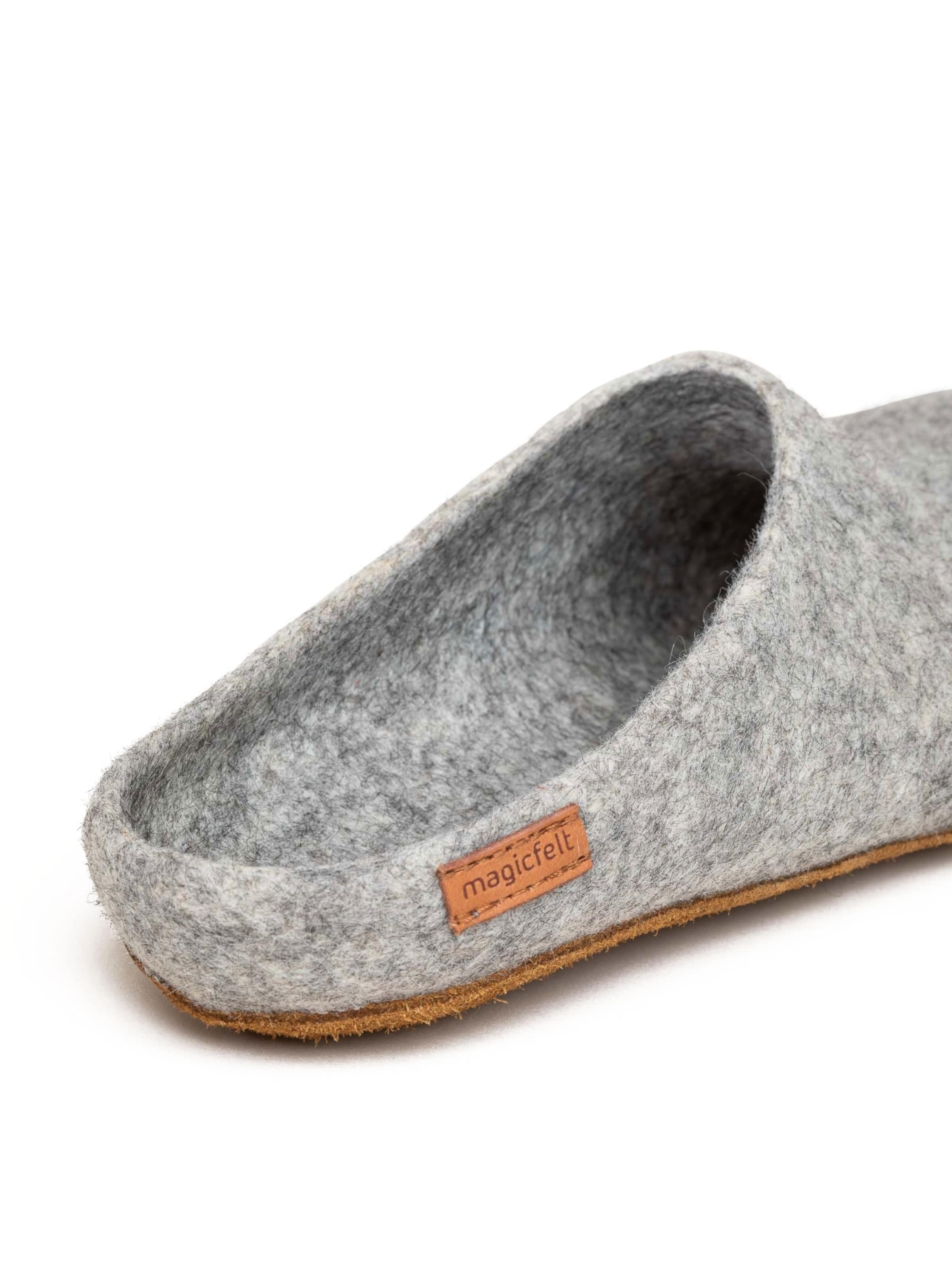 MagicFelt Slippers 'Filzpantoffel Magicfelt 713' in Grey