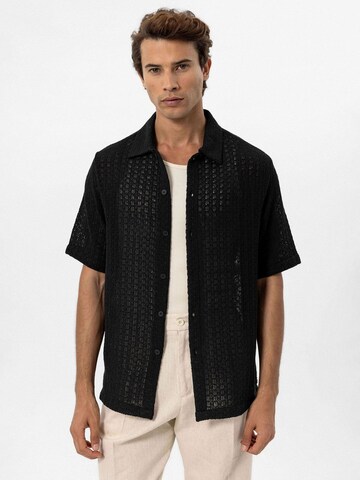 Coupe regular Chemise Antioch en noir
