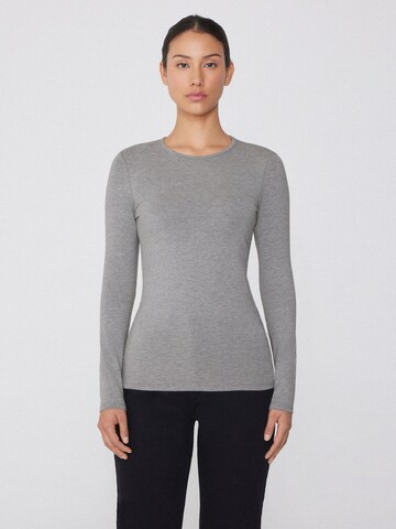 Tezenis Shirt in Grey: front