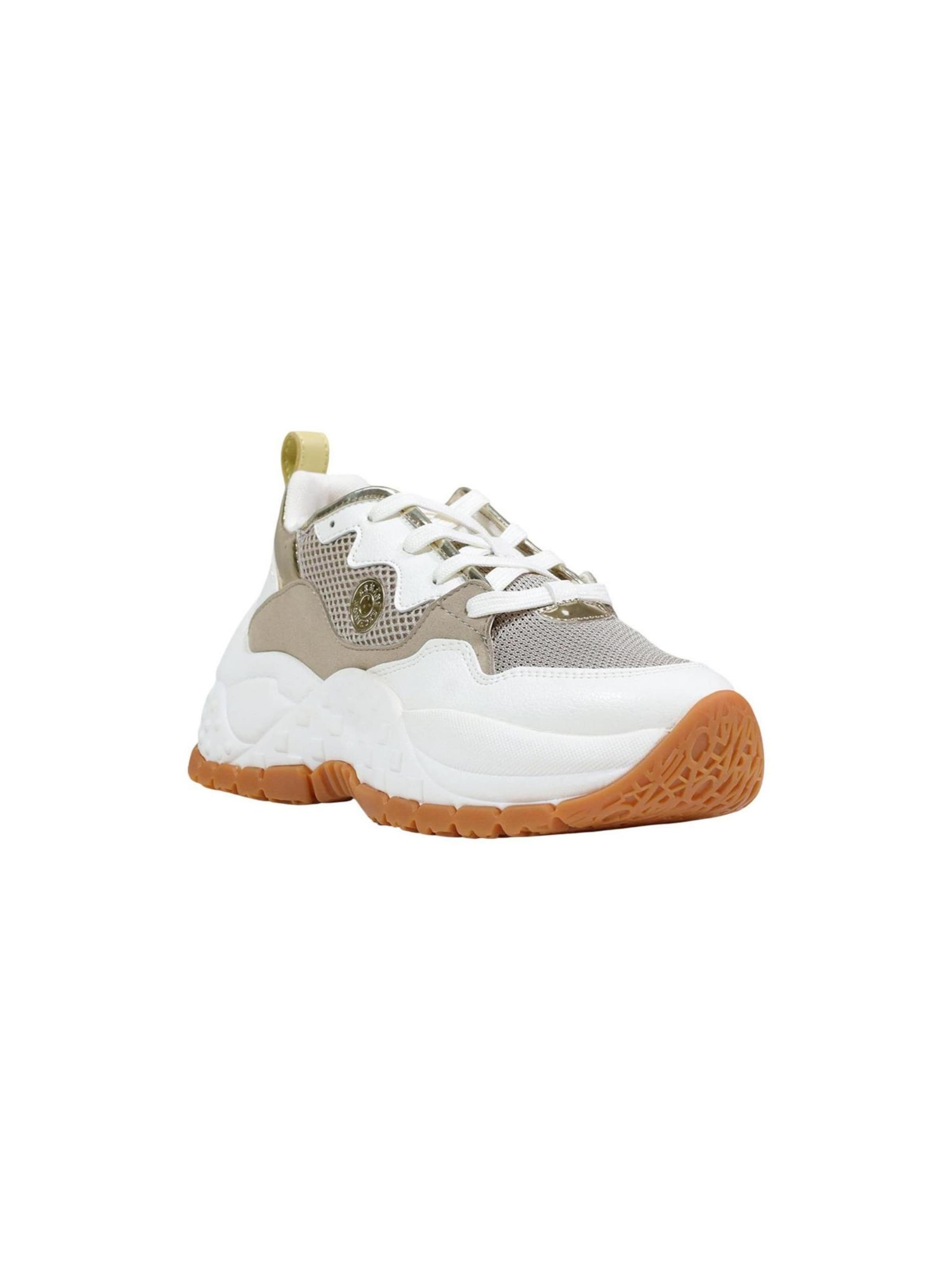 ARMANI EXCHANGE Platform trainers 'XW002784 AF25160' in White: front