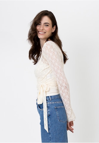 Cardigan 'Sylva' OH APRIL en blanc
