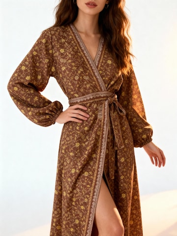 Shop Karey Kimono‌ in Braun