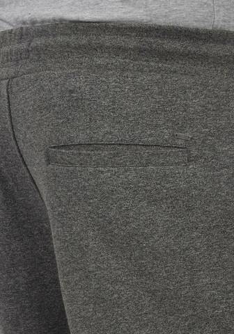 !Solid Regular Pants 'Steven' in Grey