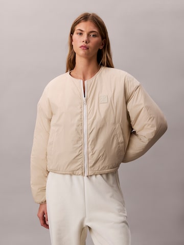 Veste mi-saison Calvin Klein Jeans en blanc : devant