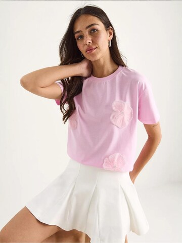 Bianco Lucci T-Shirt in Pink