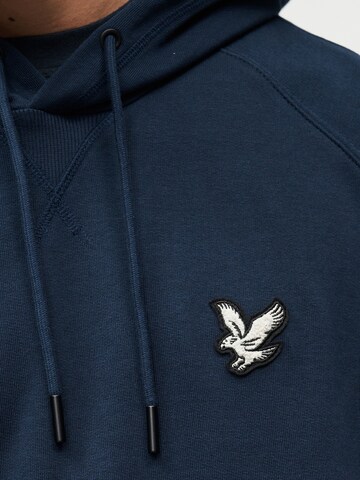 Lyle & Scott - Sudadera 'Chenile' en azul