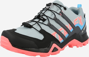 ADIDAS TERREX - Zapatos bajos 'Swift R2' en gris: frente