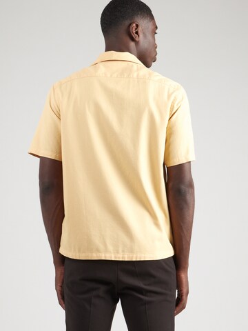 Coupe regular Chemise 'ONSDILEM' Only & Sons en jaune