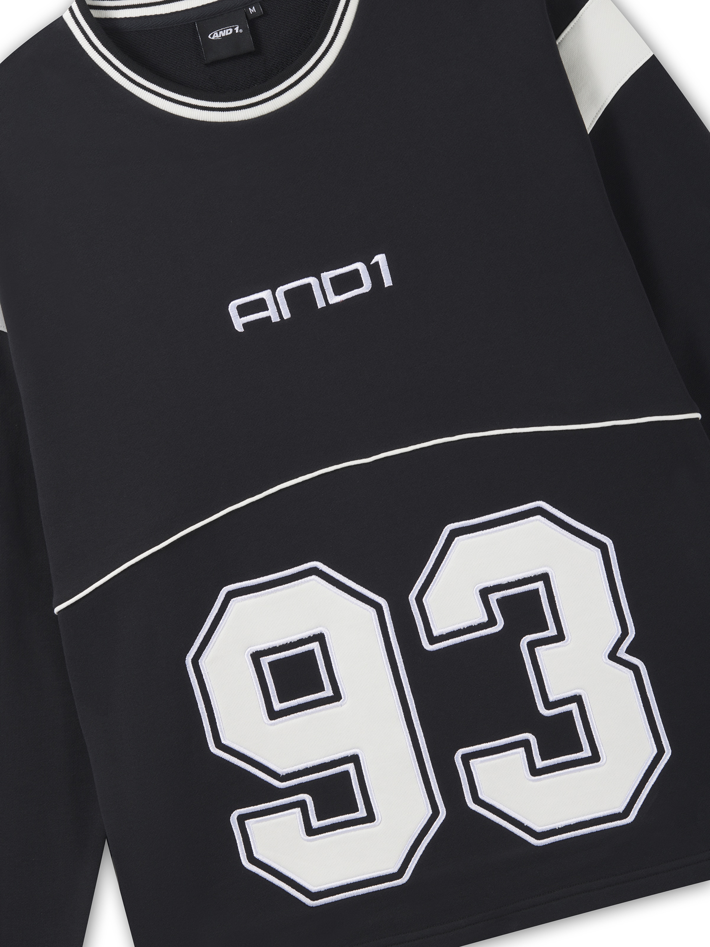 AND1 Sweatshirt '93' in Black