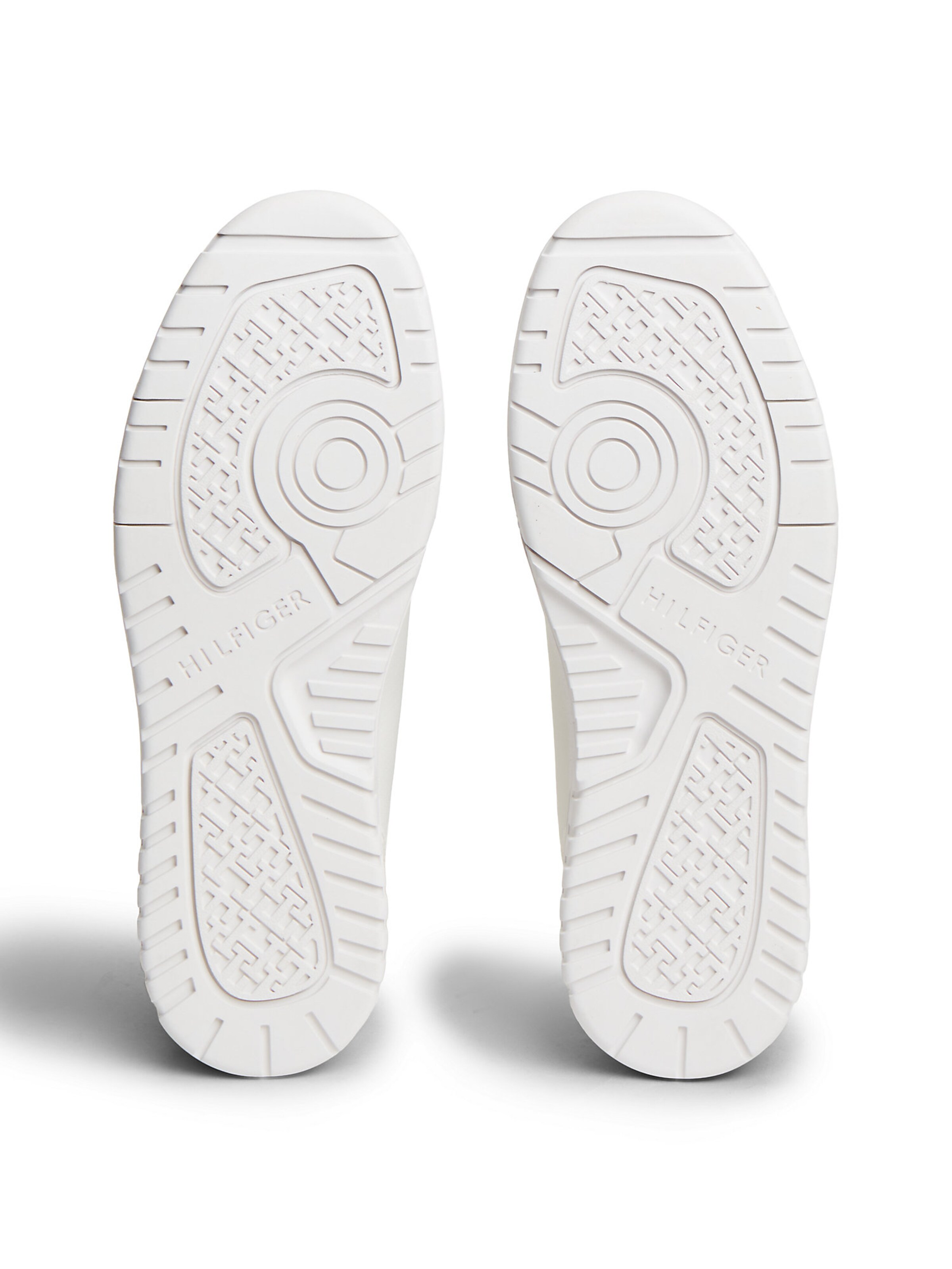 TOMMY HILFIGER Sneakers 'Basket Core' in White