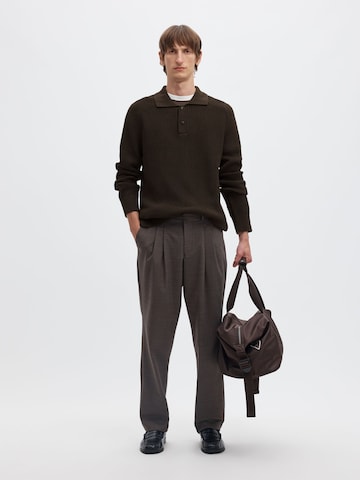 SELECTED Regular fit Trui in Bruin