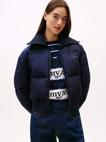 Veste mi-saison Tommy Jeans en bleu : devant