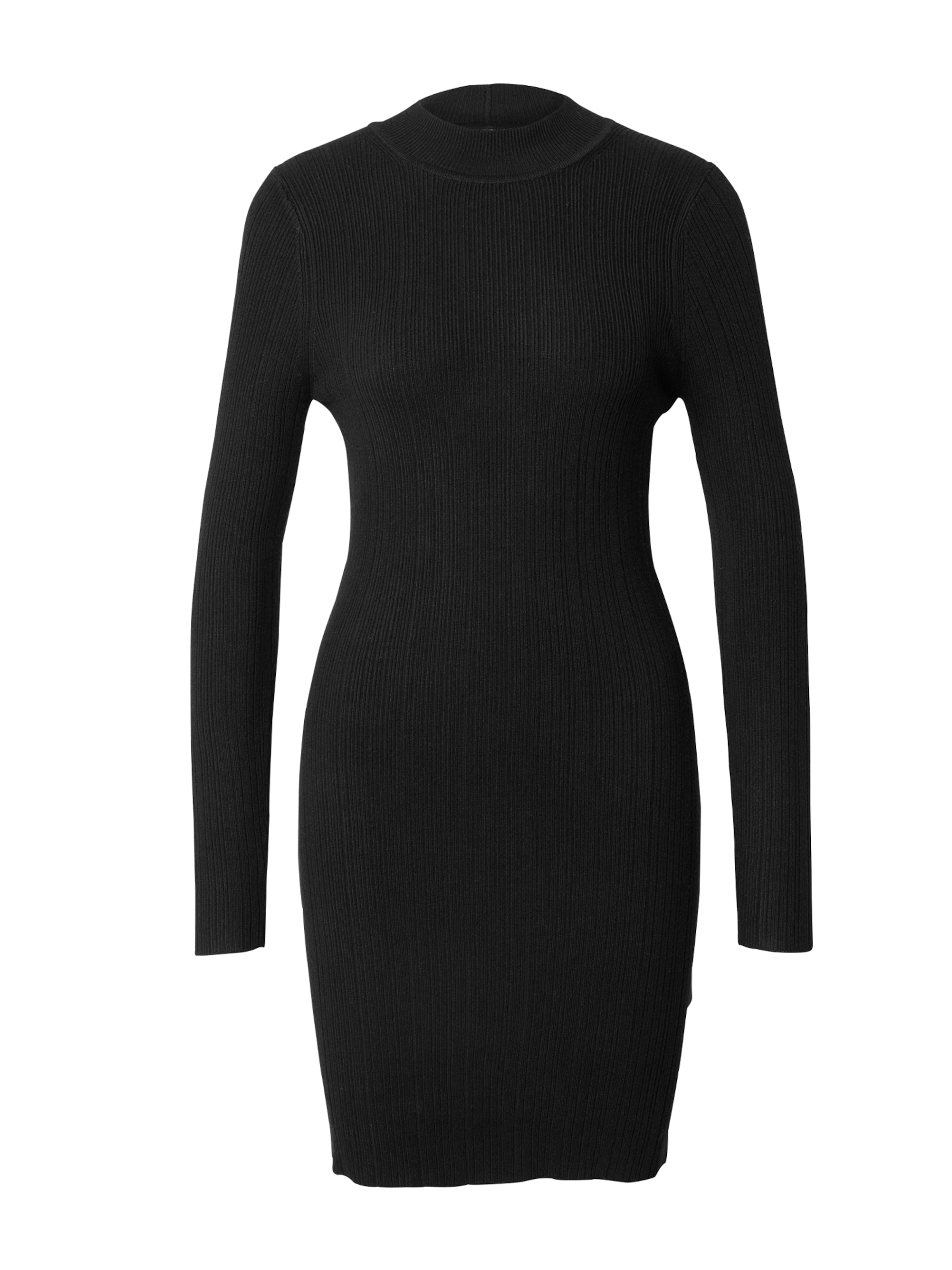 Superdry Dress in Black: front