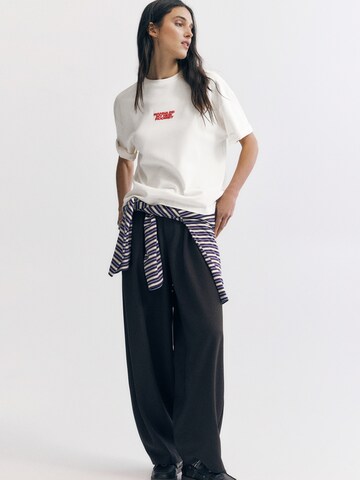 Pull&Bear Tričko – bílá